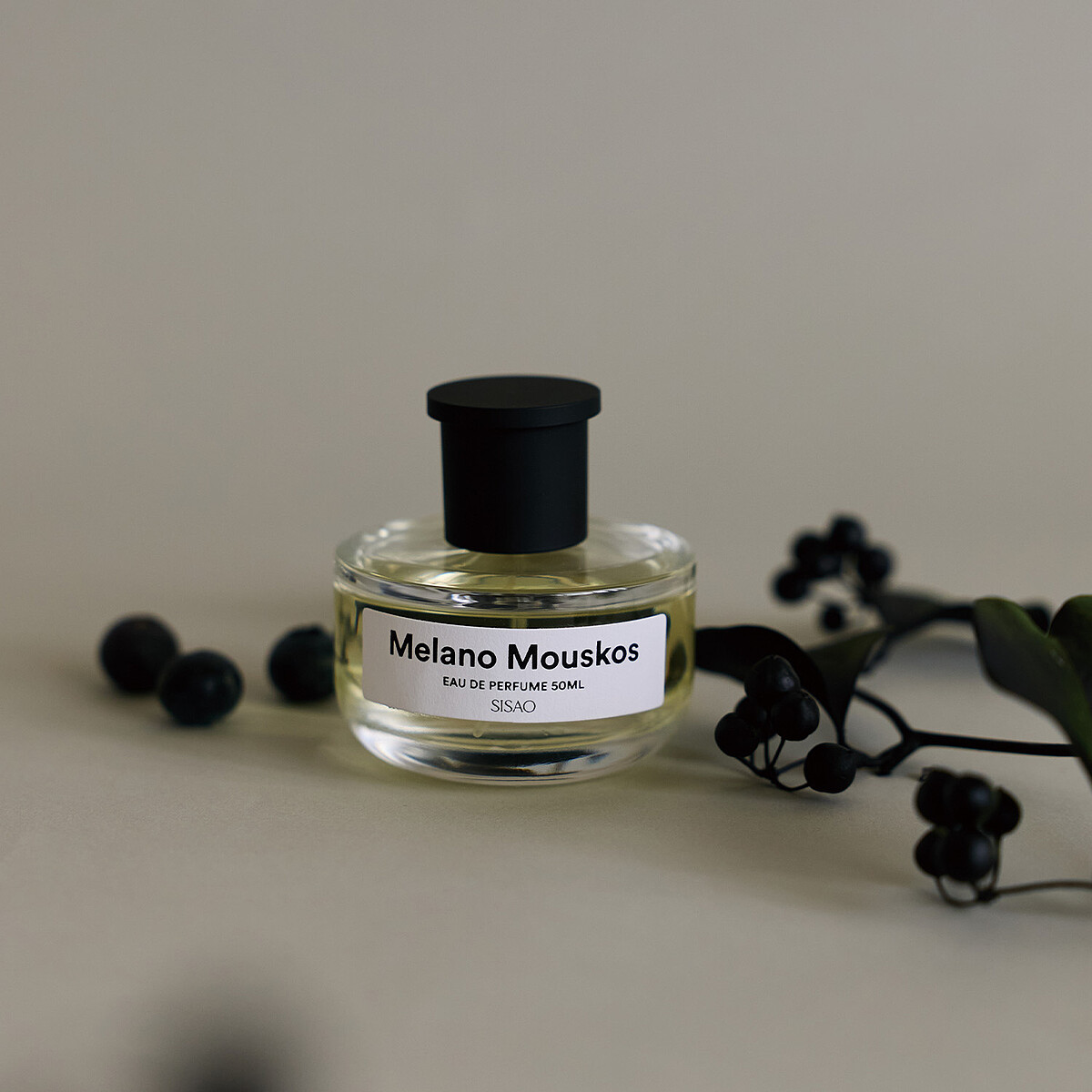 SISAO香水Melano Mouskos。