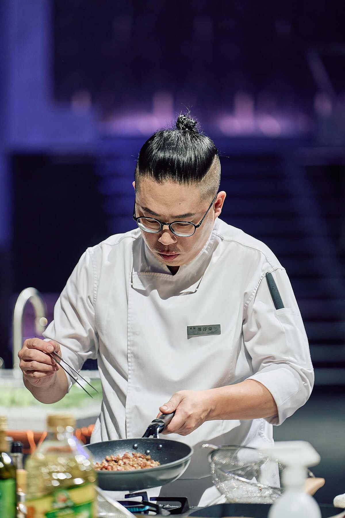 《星廚之戰》職人主廚鄭淳豪節目劇照