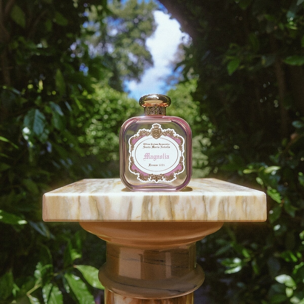 Santa Maria Novella(SMN) Magnolia麥地奇木蘭香水50ml，NT6,200、100ml，NT9,200