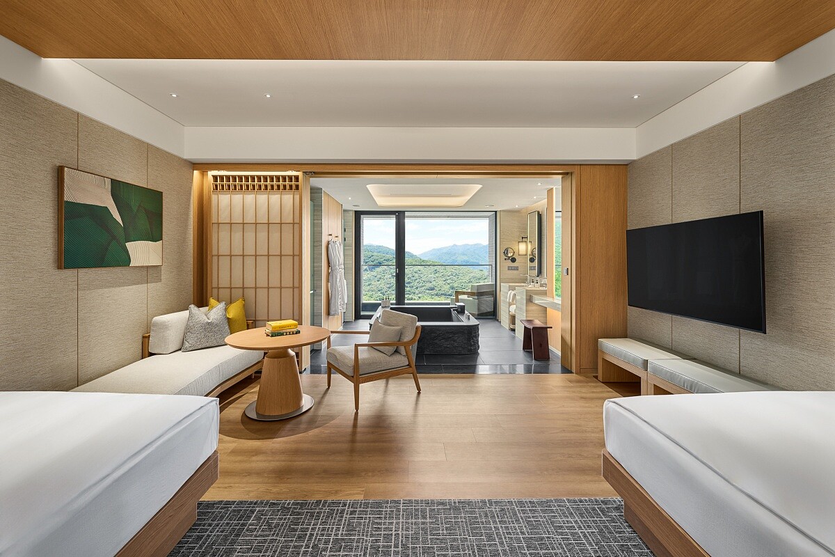 全館211間客房皆設獨立湯池。