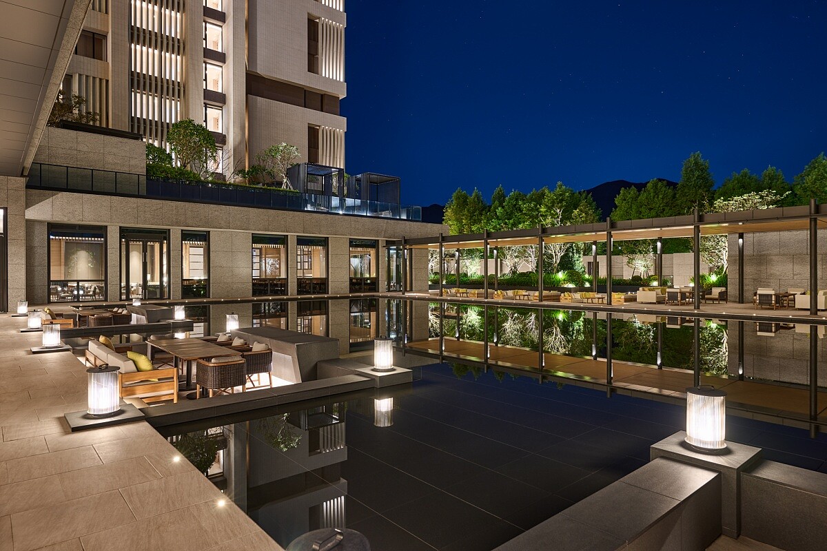 夜晚的酒店同樣迷人。