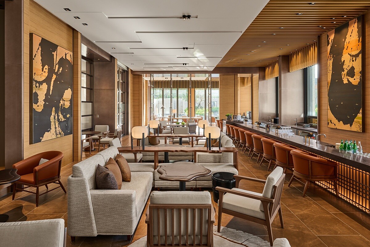 「潮」大廳酒吧。