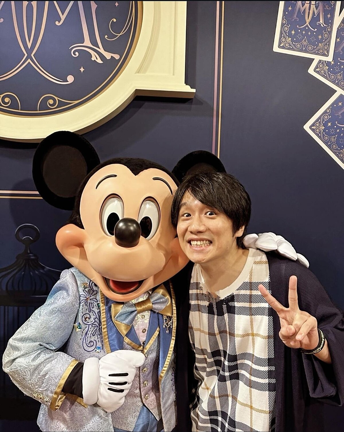 風間俊介從小就愛迪士尼，米奇是他的超級偶像。