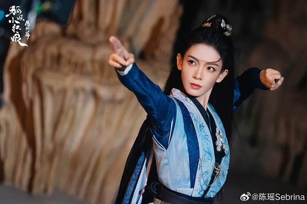 陳瑤在《狐妖小紅娘月紅篇》、《玫瑰的故事》皆有演出。