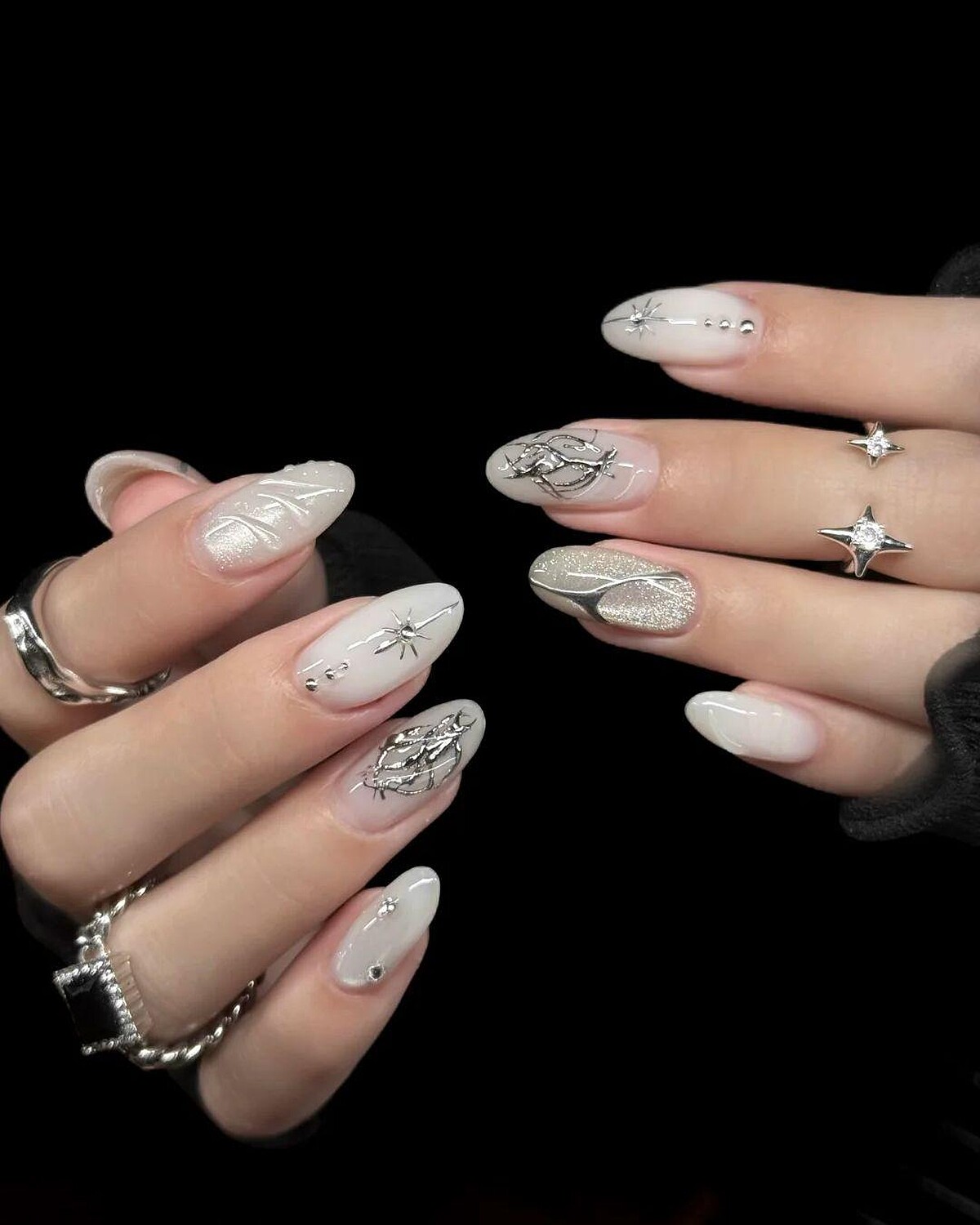 Photo/ 小紅書 @泡芙小狗爱做美甲