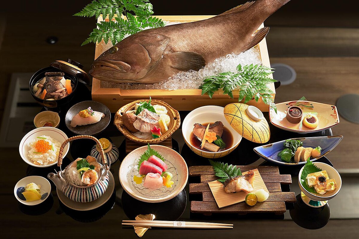 HAYASE日本料理本季推日本夢幻魚-九繪魚會席料理。