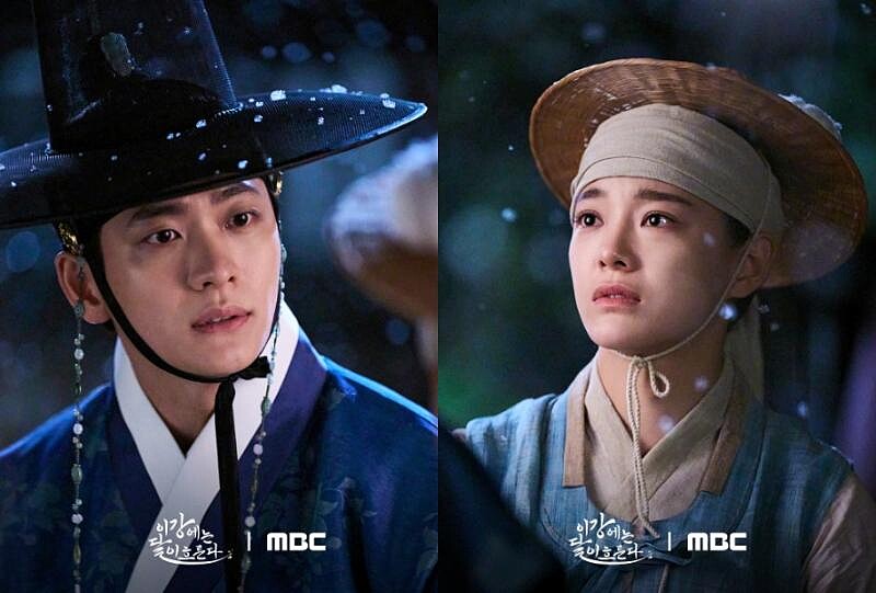 《月亮在江邊流淌》