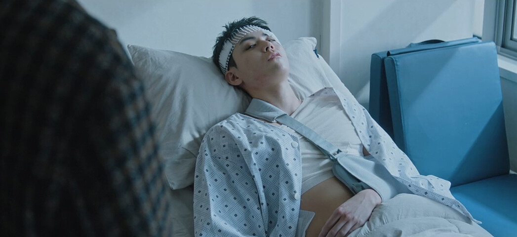 在吾被跟蹤白雅珍的黑道打到住院