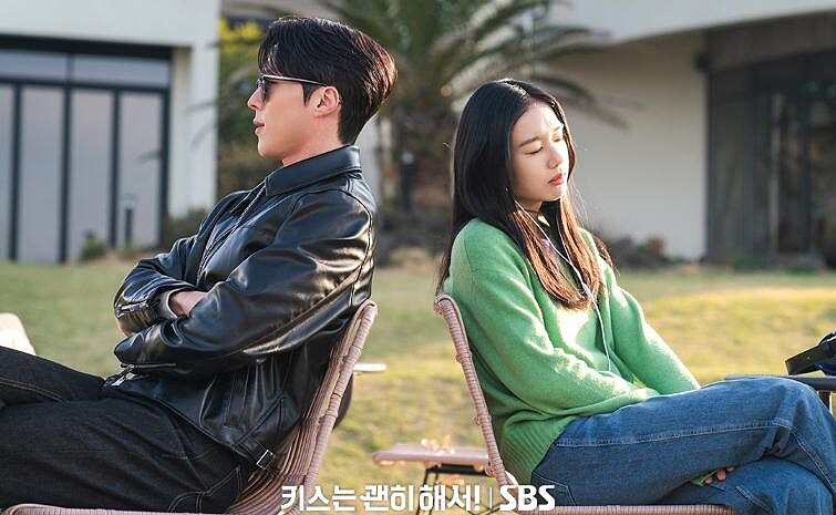 《一吻爆炸》安恩真張基龍