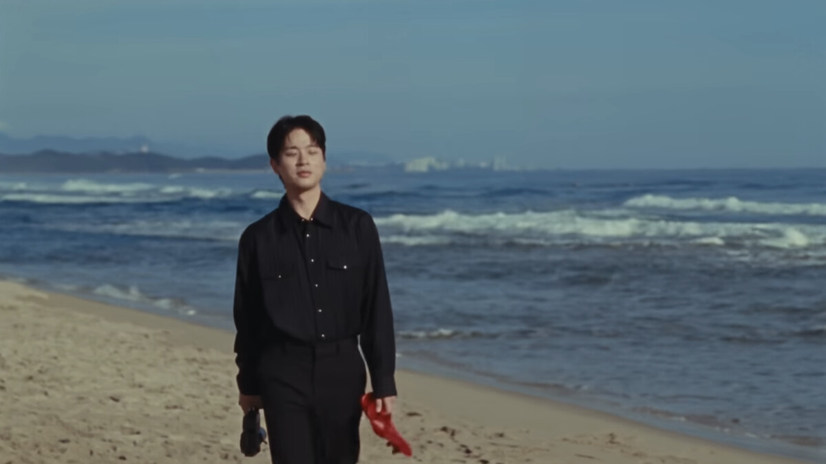 頒獎典禮華莎的表演是延續兩人在〈Good Goodbye〉MV中的橋段。