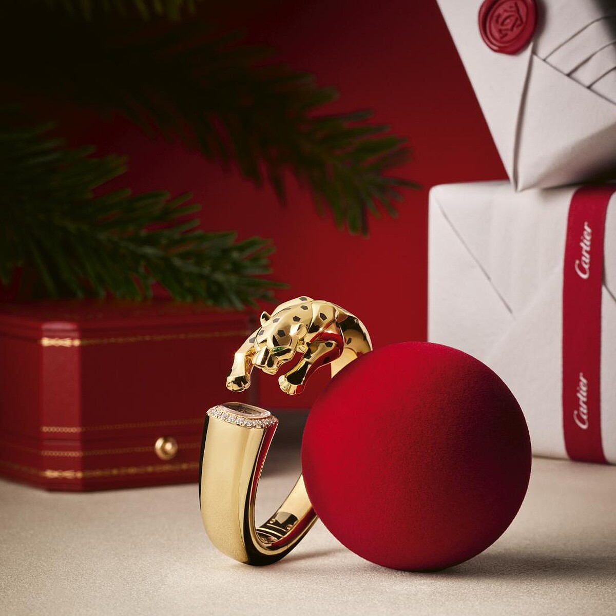 La Panth&egrave;re de Cartier珠寶錶。