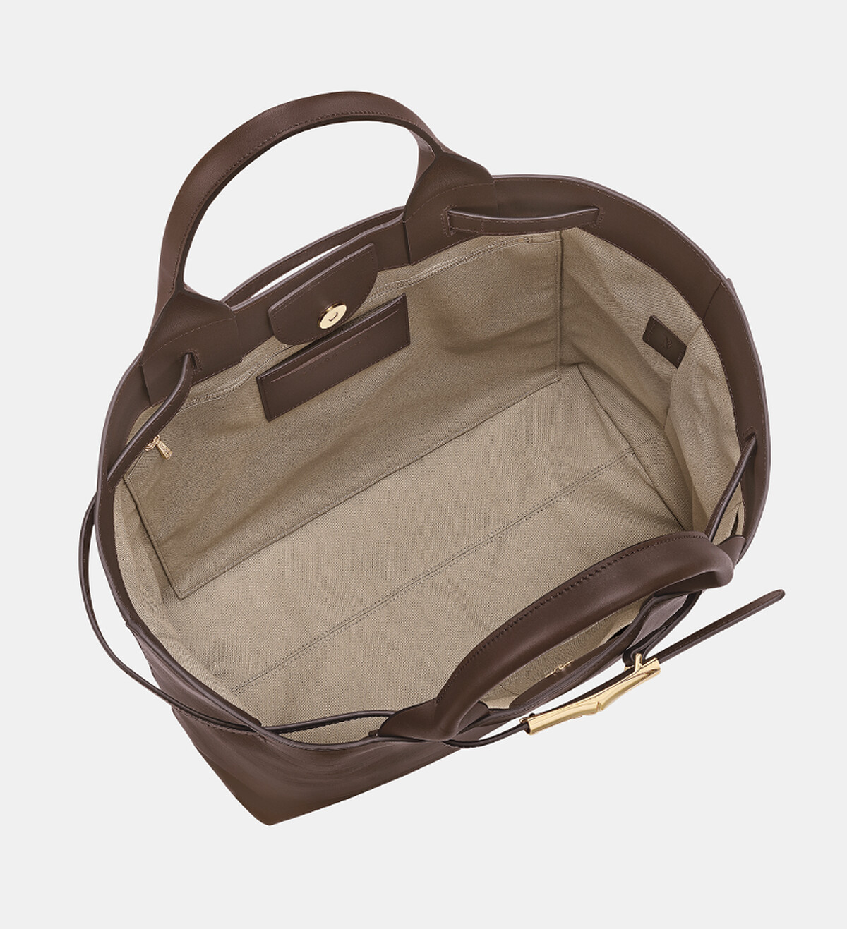 Longchamp 最新 Le Smart 包款。