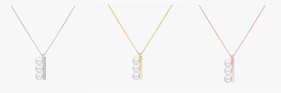 圖左至右：TASAKI balance plus neo系列18K白金鑲嵌阿古屋珍珠與鑽石墜鍊、18K黃金鑲嵌阿古屋珍珠墜鍊、18K櫻花金鑲嵌阿古屋珍珠墜鍊。