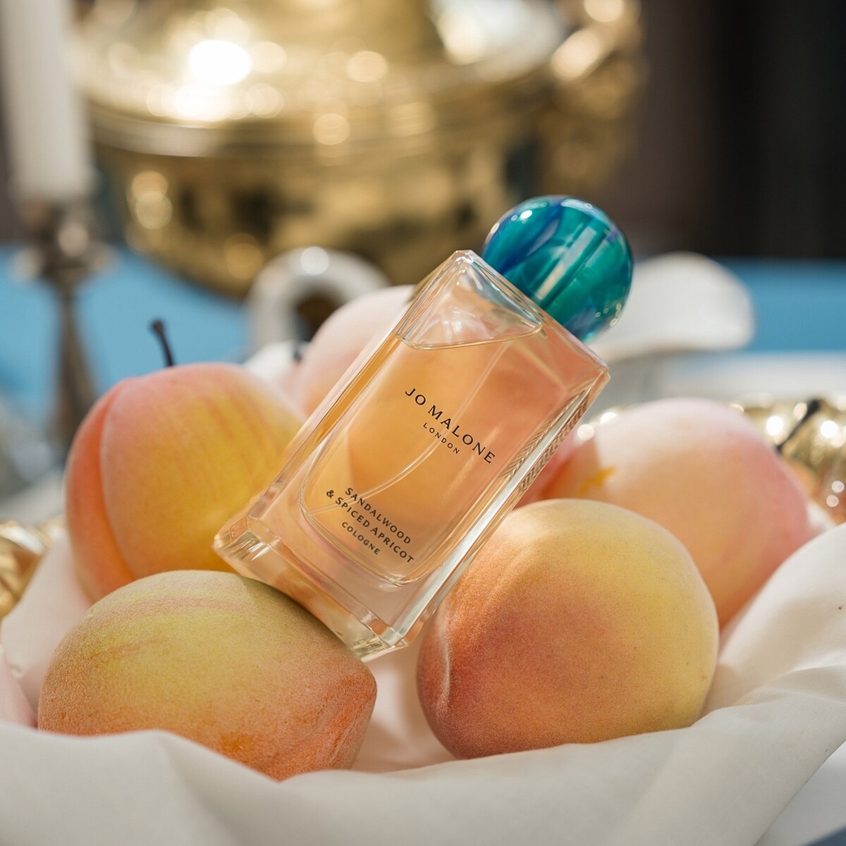Jo Malone London檀香木與蜜漬杏桃香水30ml,NT3,050、50ml,NT4,350、100ml,NT6,100