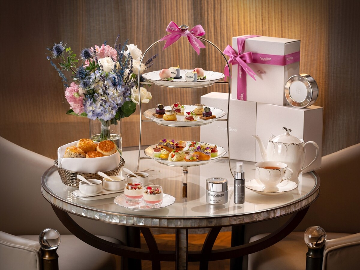 Natura Bissé&times;台北文華東方青隅「極緻饗宴A Taste of Beauty」聯名下午茶雙人份情境圖(Photo/10/10 APOTHECARY)。