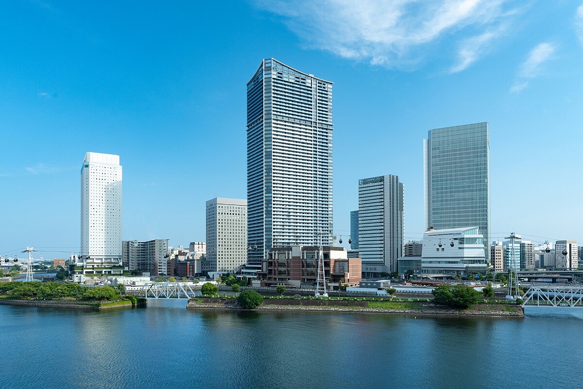 「OMO5 橫濱馬車道」是一座360度的天空之城。