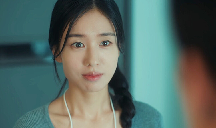 《一吻爆炸》安恩真變漂亮