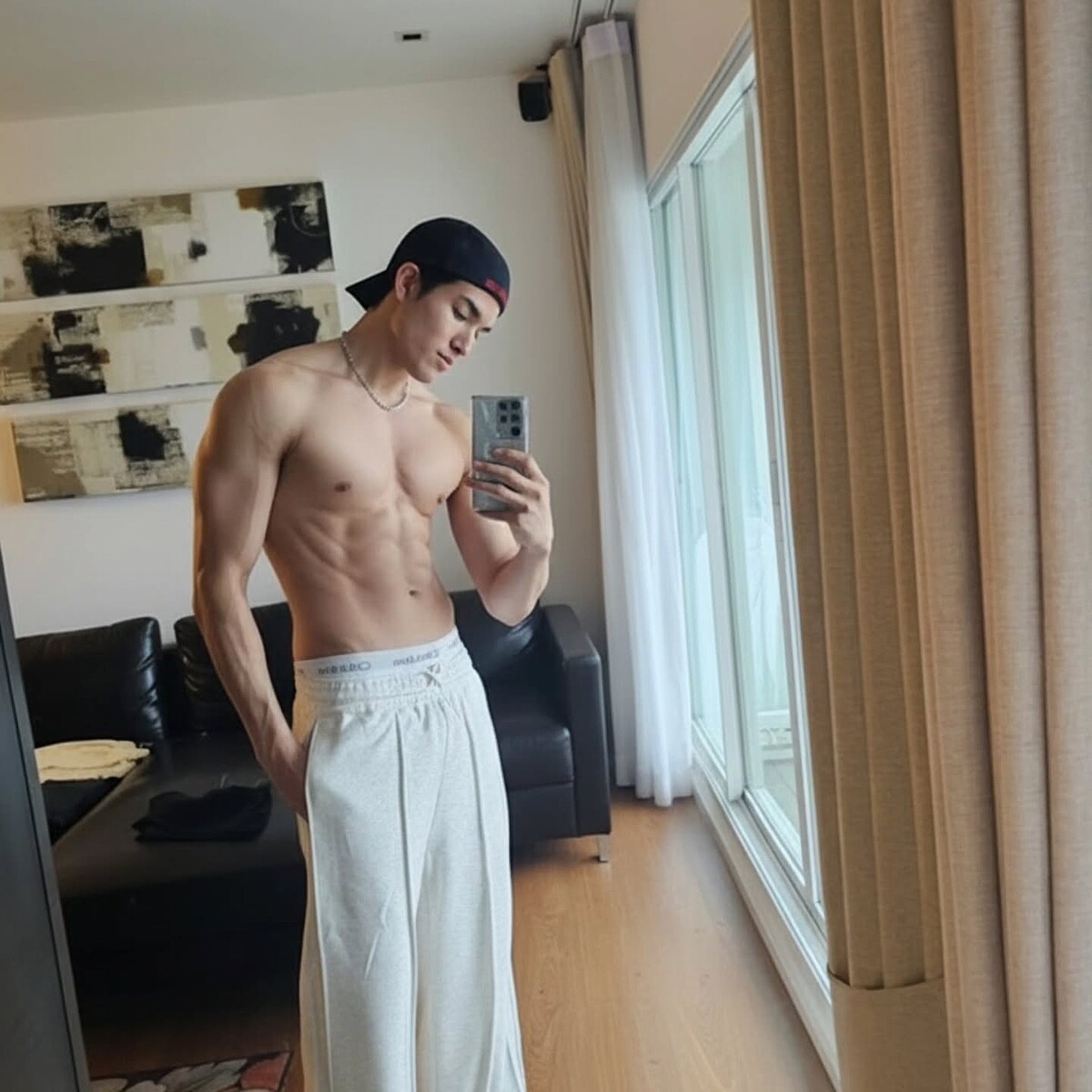 《LOVE (X)》嘉賓ASSE：@asse.aa