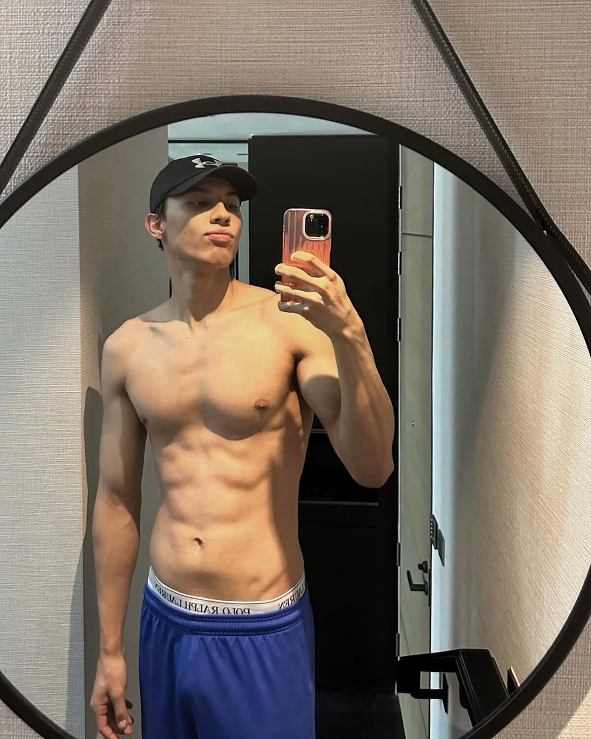 《LOVE (X)》嘉賓MATHEUS：@matheusleimann