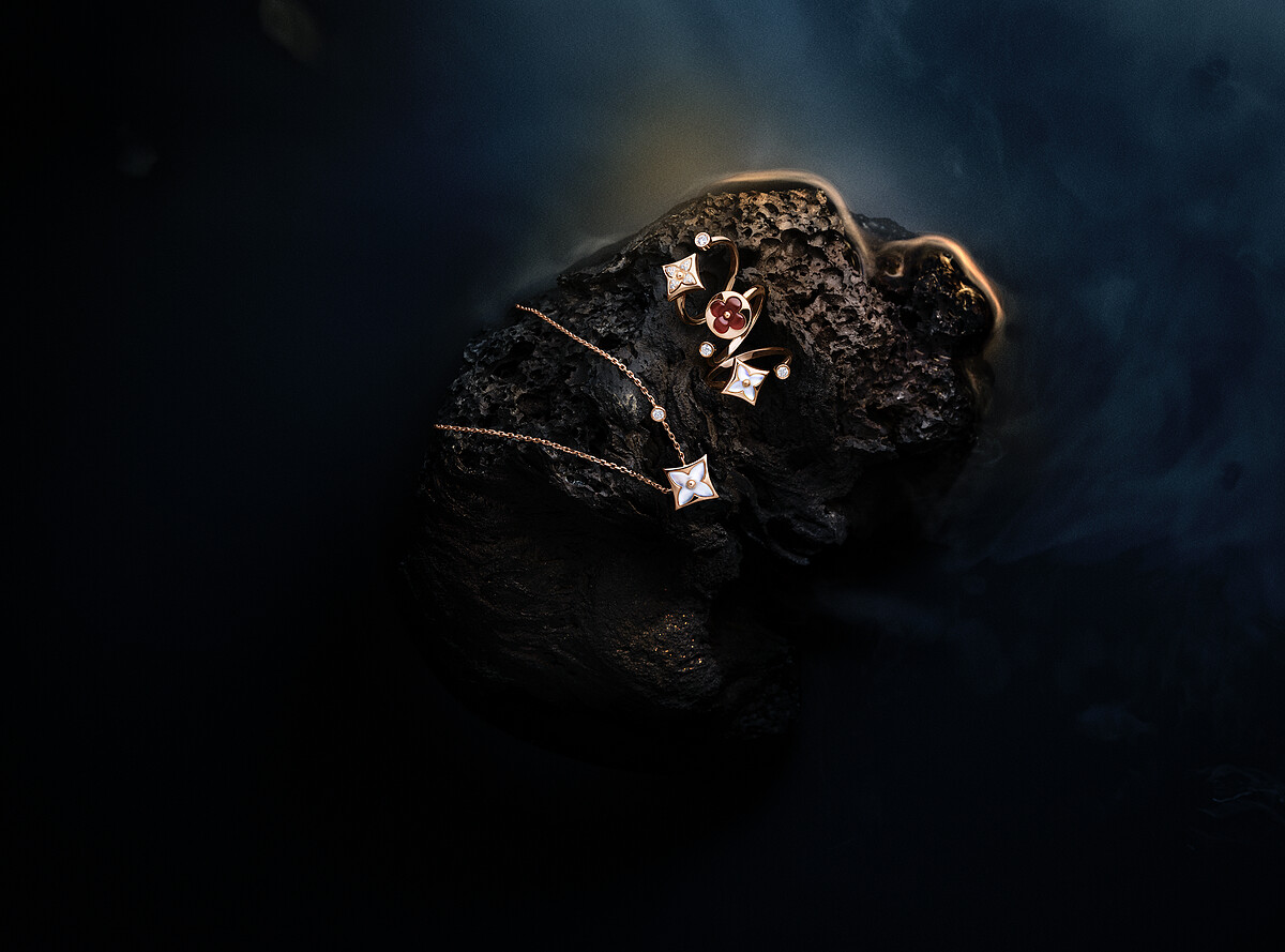 LOUIS VUITTON HOLIDAY 2025 CAMPAIGN - COLOR BLOSSOM JEWELRY @Peter Langer