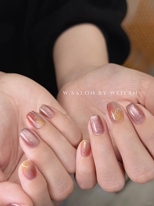 繽紛水果茶美甲範本(Photo/小紅書@蓝蓝Wendy Shi)