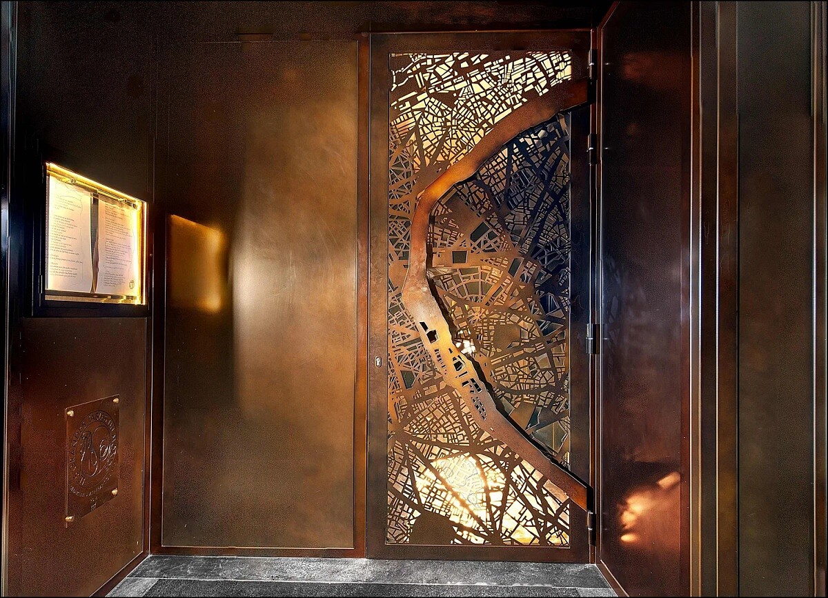 「Le Grand」餐廳空間。