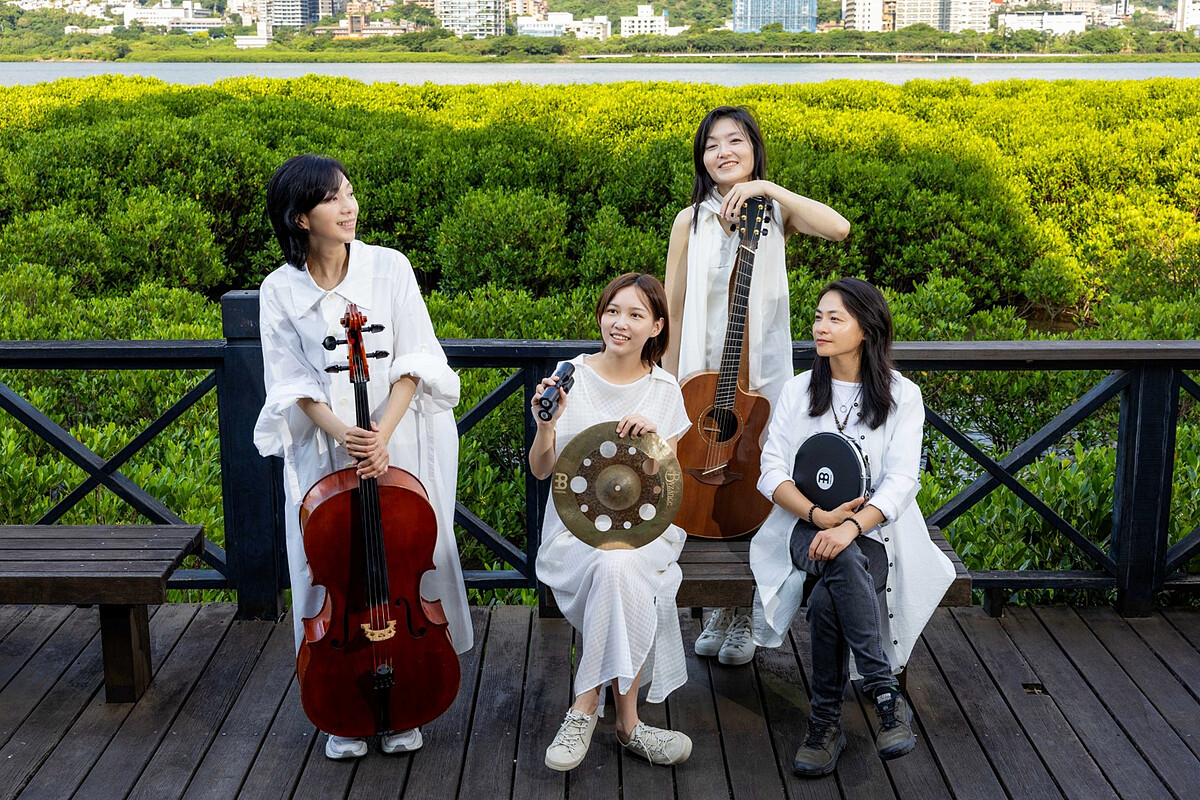 2025都市女聲全系列開賣-萬芳和壯女們。