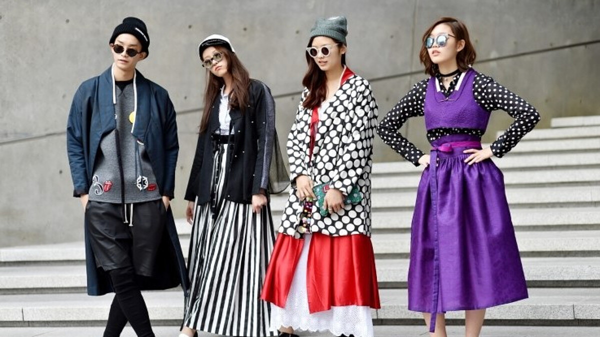 【街拍直擊】比男生還帥！首爾時裝週韓妞最愛「Boyish Style」，Oversize與球鞋是關鍵