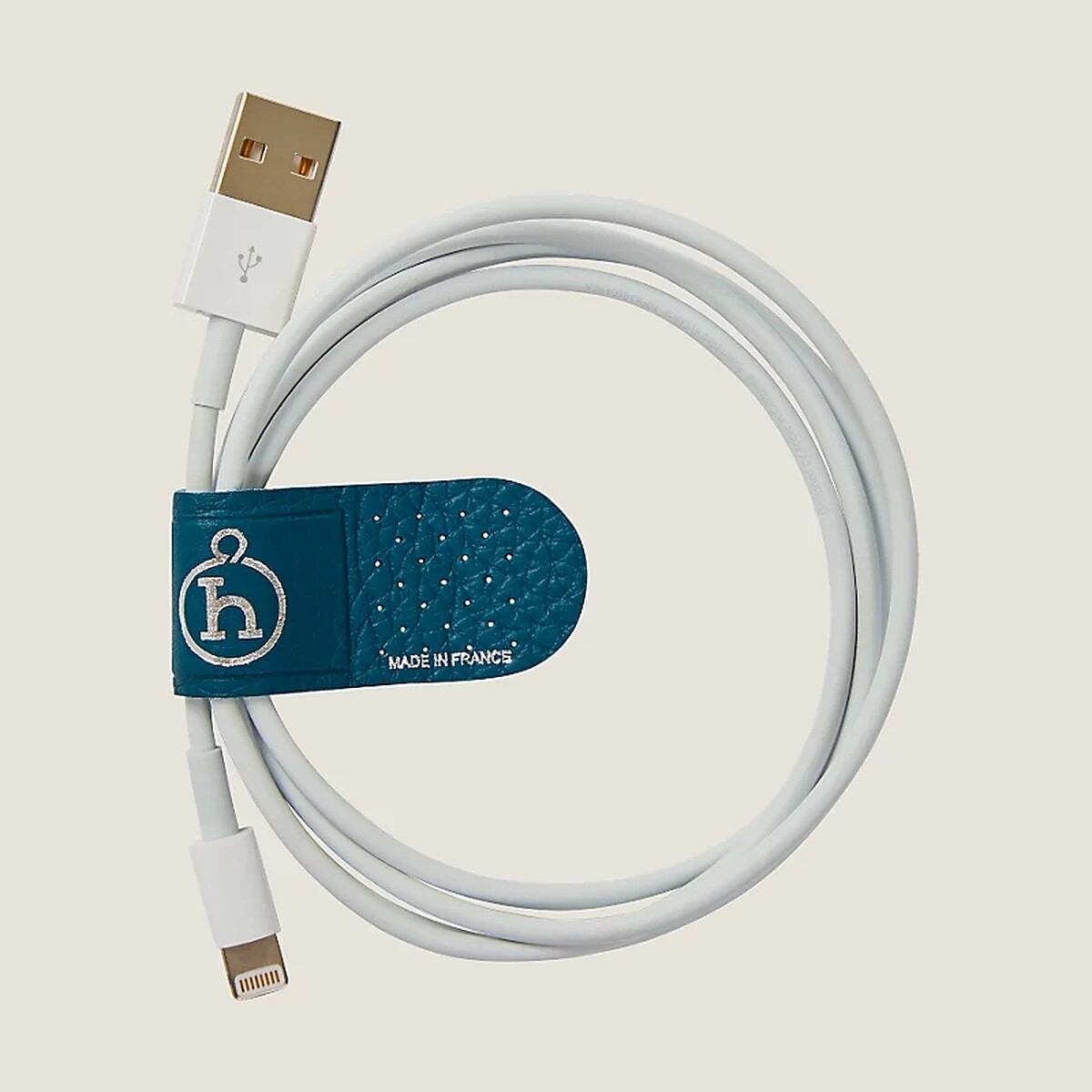 Herm&egrave;s於2010年成立的Petit h工坊，以材料出發打造各式意想不到的特色單品。