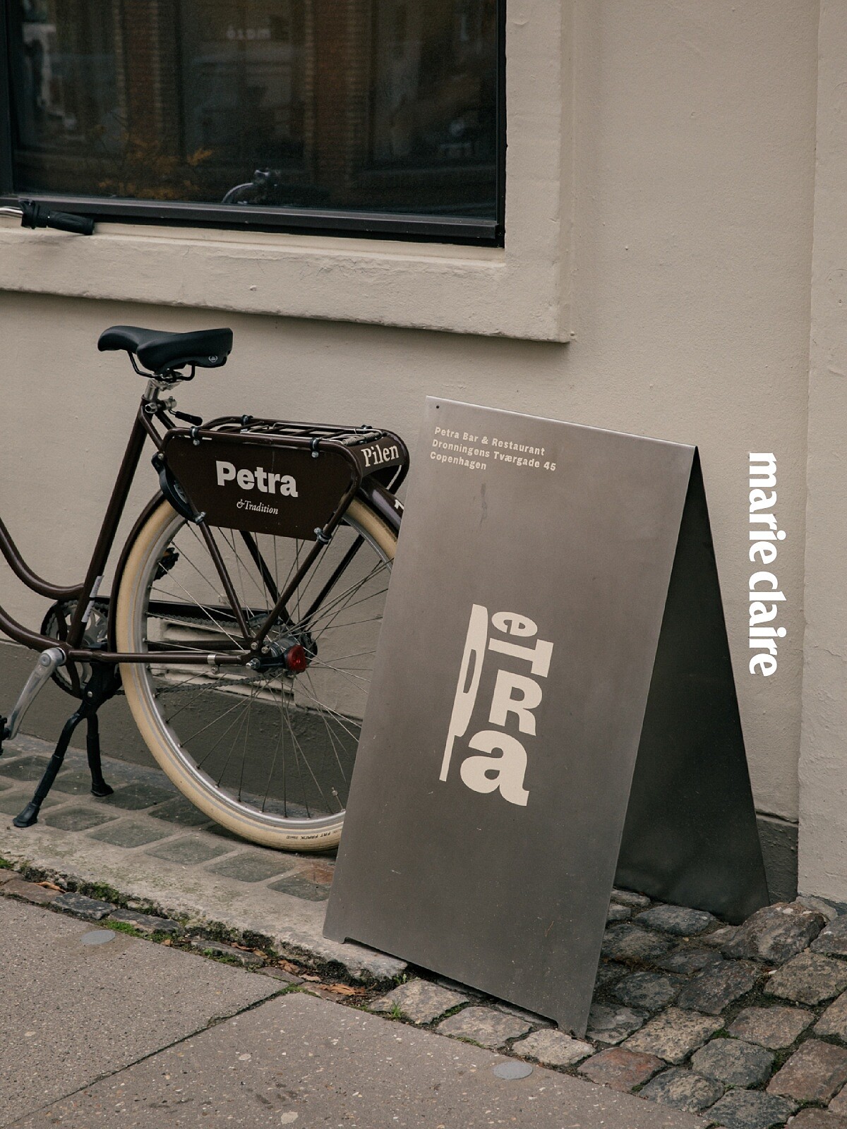 飯店的門面，非常有哥本哈根當地的生活氣息，隨性又有個性。