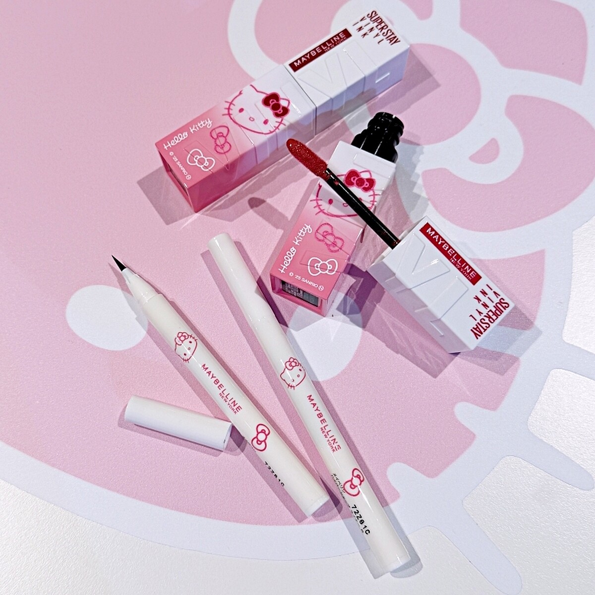 媚比琳x Hello Kitty超激細抗暈眼線液(抗手震版)，NT370