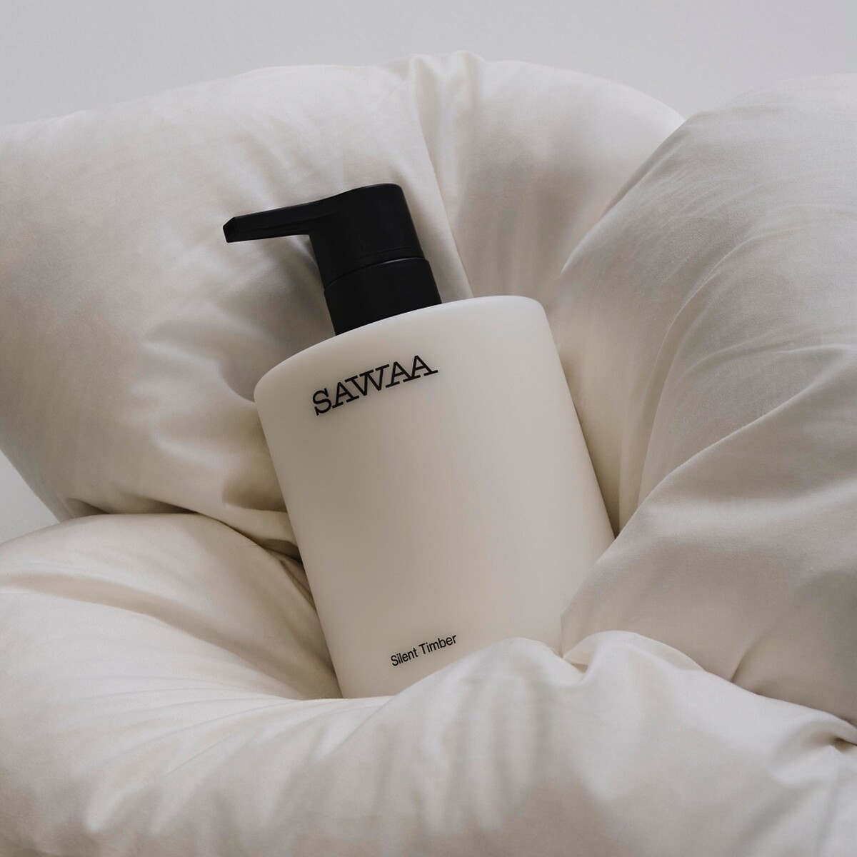SAWAA黑杉微光｜靜心安恬身體乳。