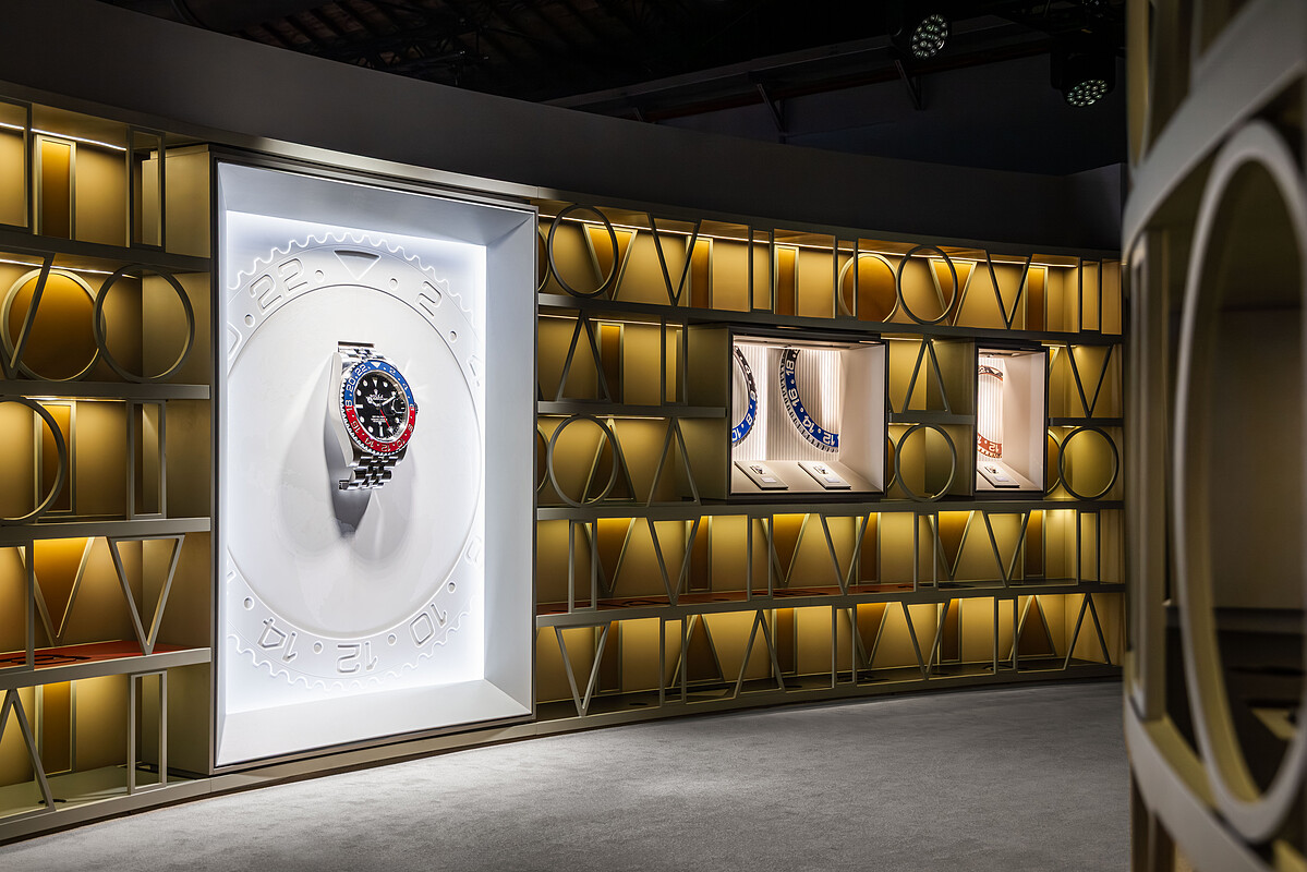 勞力士 GMT-Master「穿越時區」展覽展示來自瑞士的大型GMT-Master腕錶