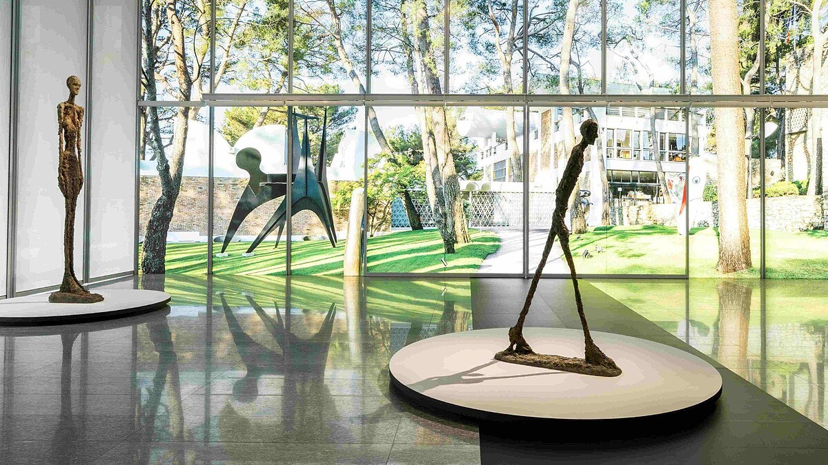 雕塑史上拍賣最高價本尊首度來台！富邦美術館年末大展《步入永恆》米羅、賈科梅蒂、考爾德一次看