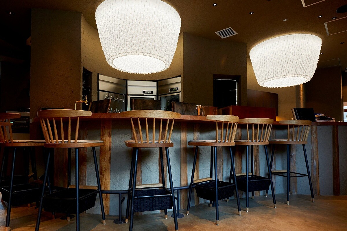 「麴 MARUTANI」以麴為名。