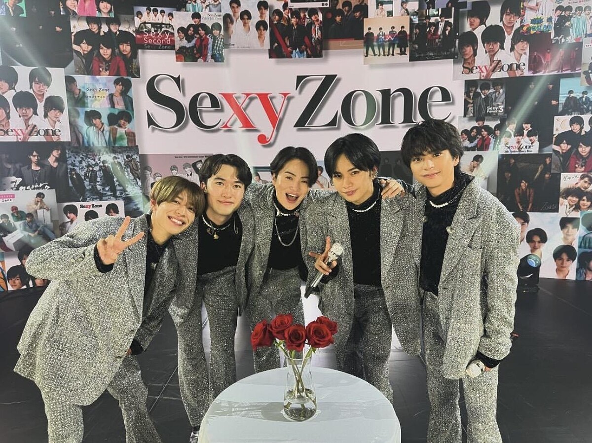 松島聰(左起)、馬里烏斯葉、菊池風磨、中島健人及佐藤勝利組成Sexy Zone,一起走過十多年。