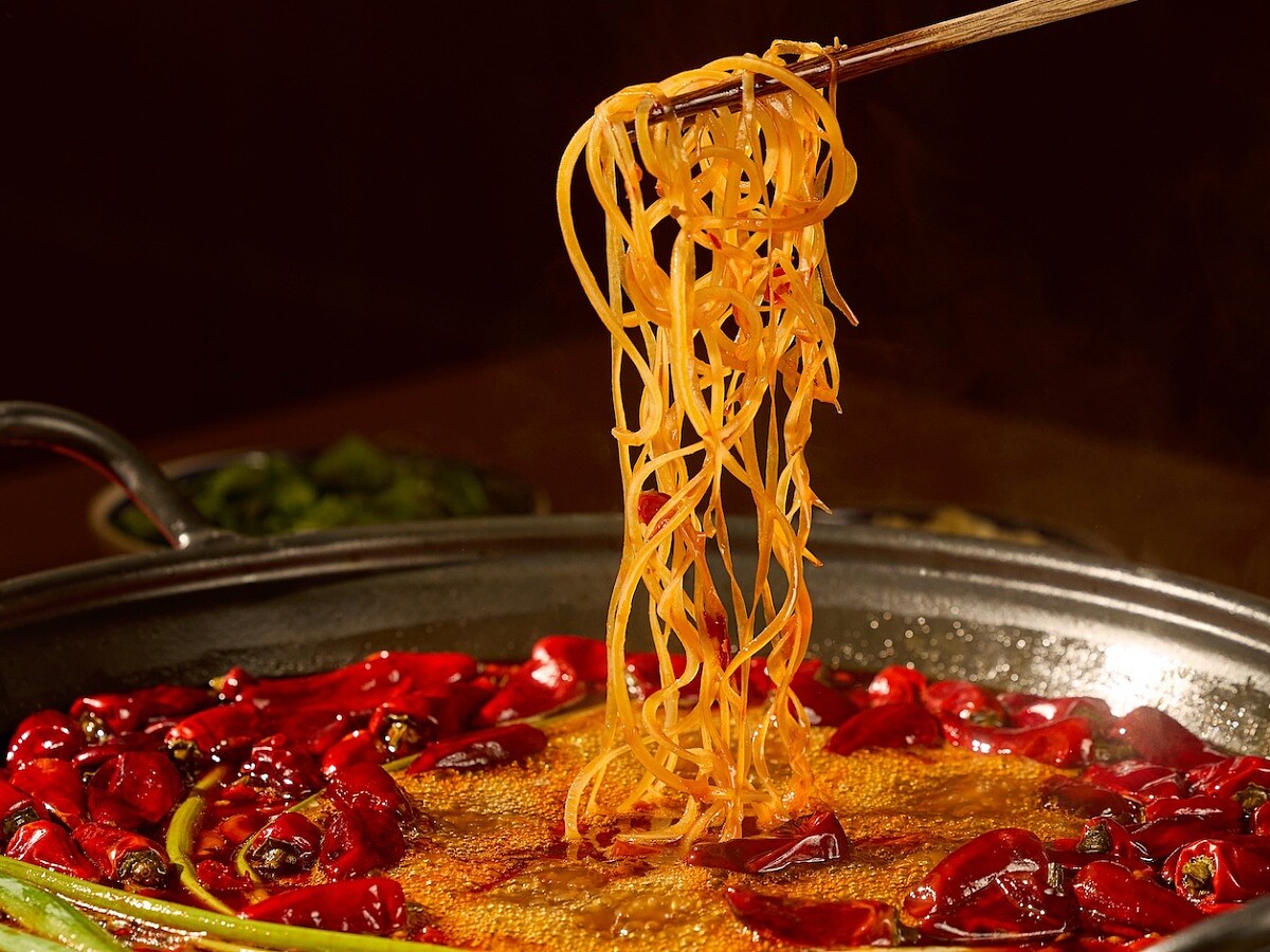 「八秒馬鈴薯絲」只需要涮燙8秒。