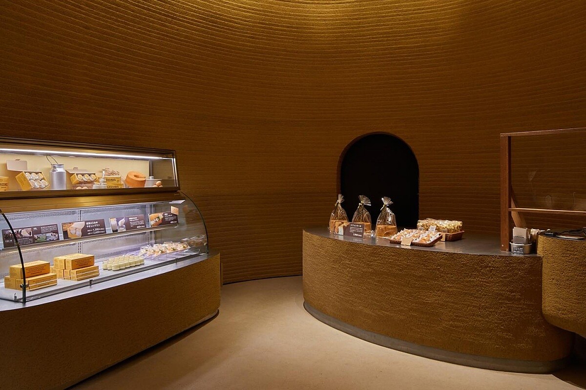 戚風蛋糕專賣點「CHIFFON」。