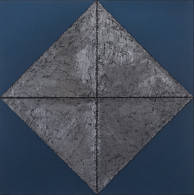 權純益作品《感受-本來 (17-1)》,61x61cm,複合媒材、畫布,2017。白石畫廊提供。