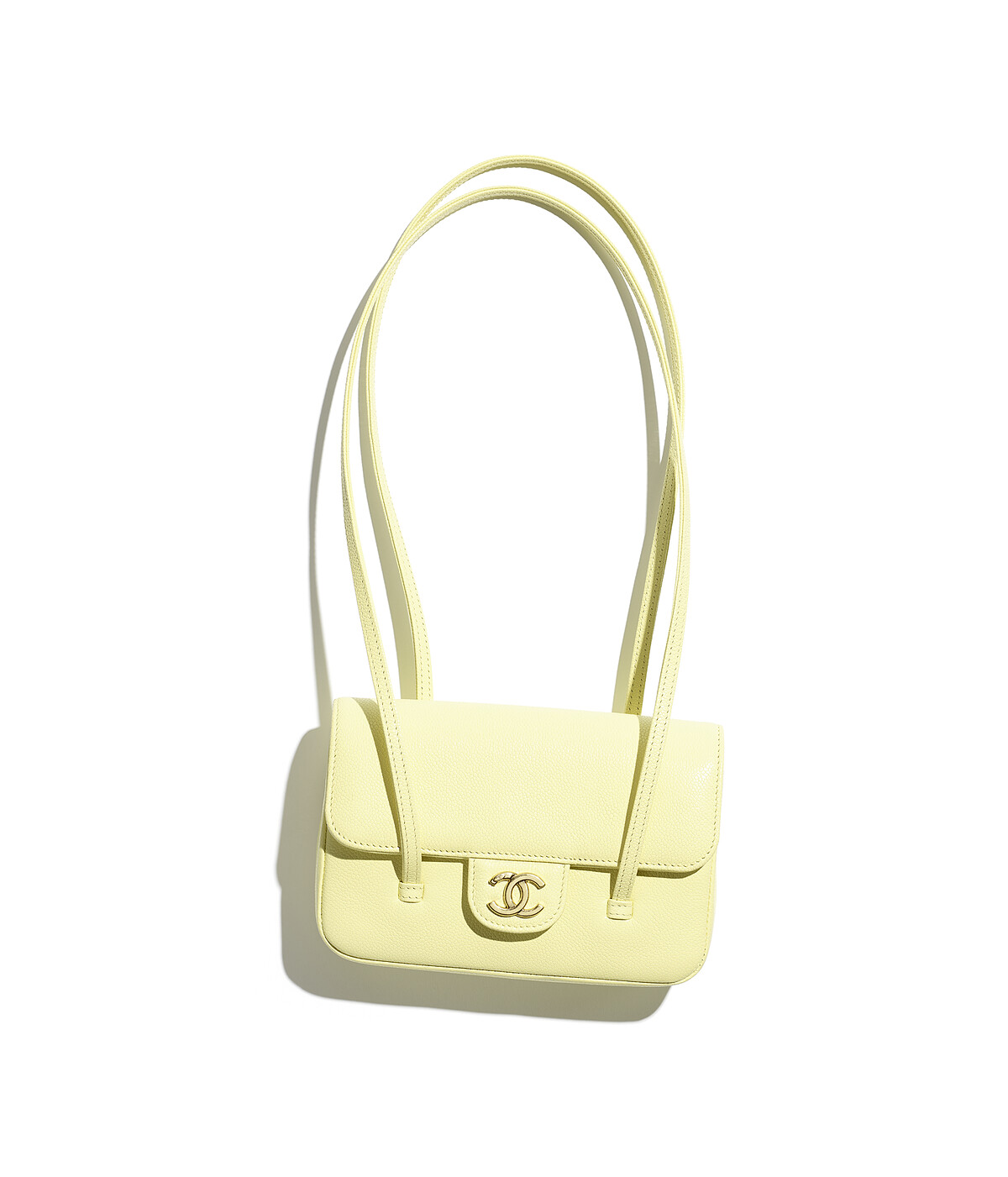 黃色雙C LOGO粒紋皮革翻蓋肩背包 迷你款