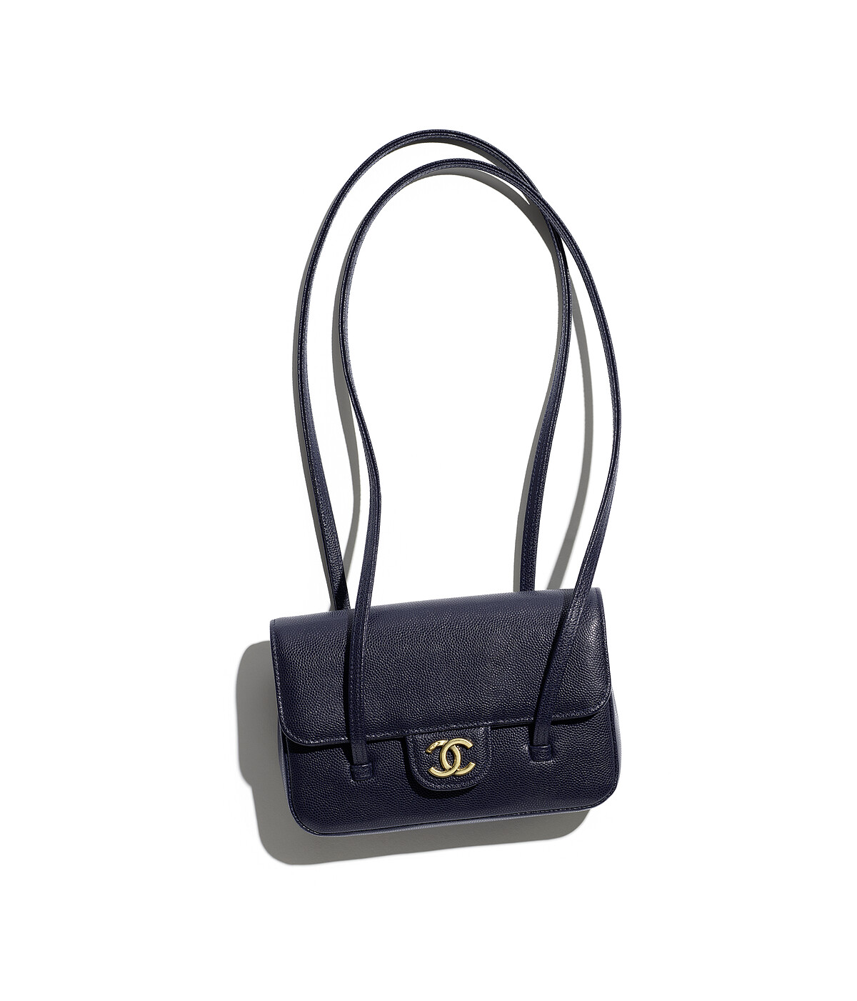 深藍色雙C LOGO粒紋皮革翻蓋肩背包 迷你款