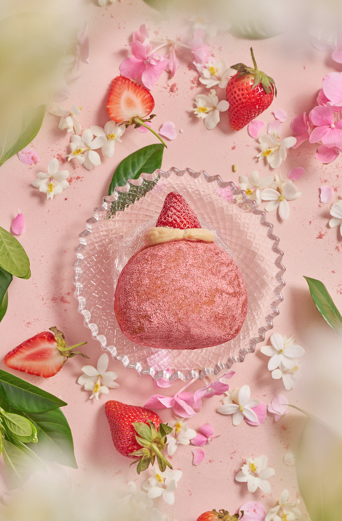 優格草莓口味生甜甜圈(圖片來源/雪系町生ドーナツ提供)