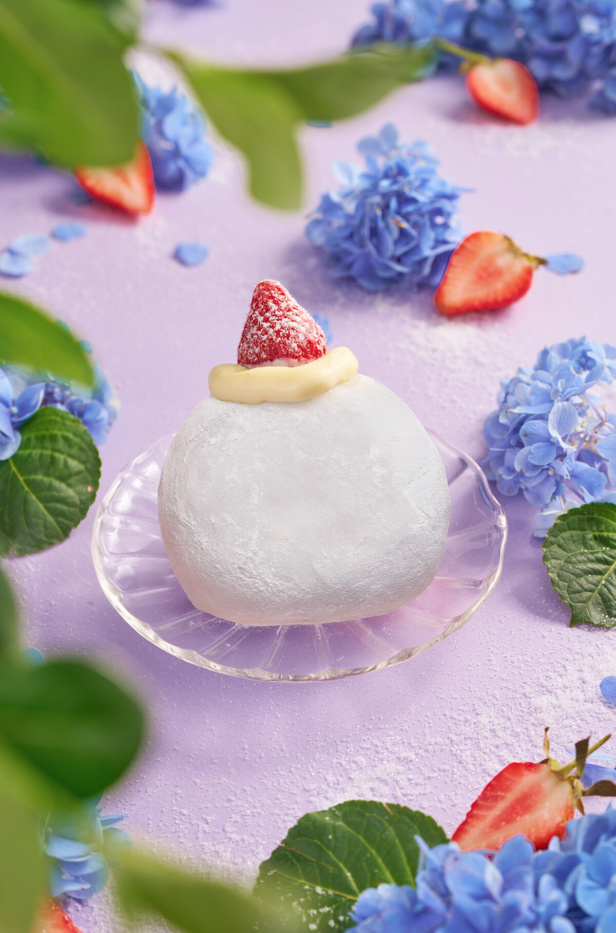 雪藏草莓大福(圖片來源/雪系町生ドーナツ提供)