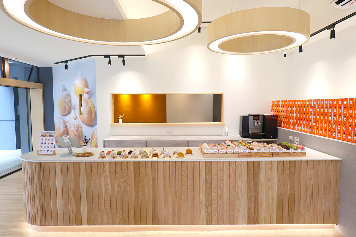 Truffle Donut 高雄店於1/10正式開幕，近文化中心商圈。