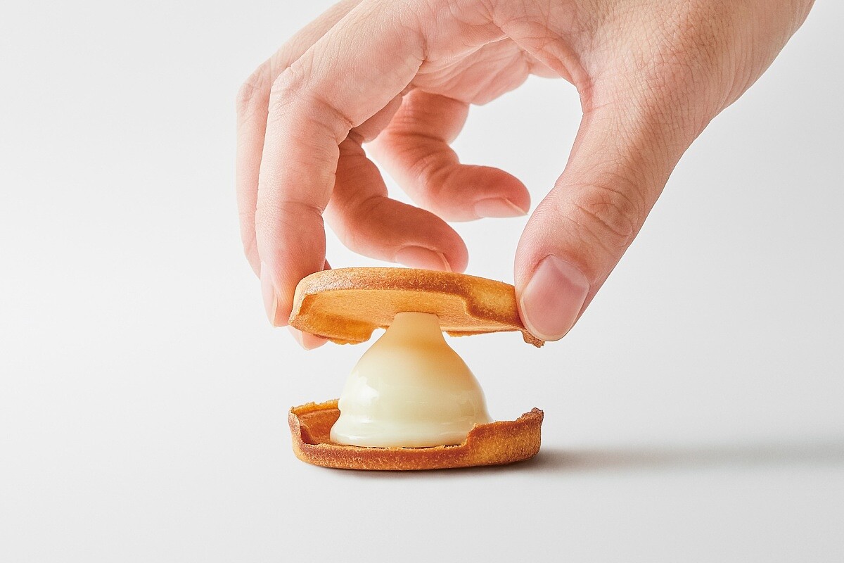 其產品的核心關鍵為「牛乳」，設定為冬天限定，也是為了取用冬天味道濃郁的原料「牛乳」。