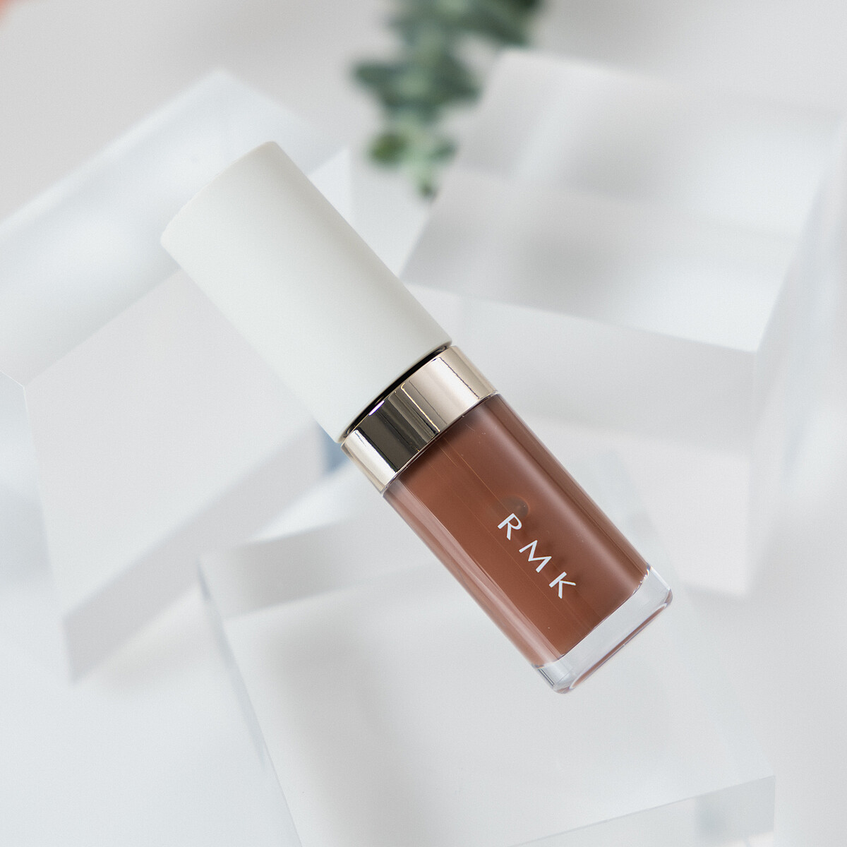 RMK 透光唇蜜 NT1,200