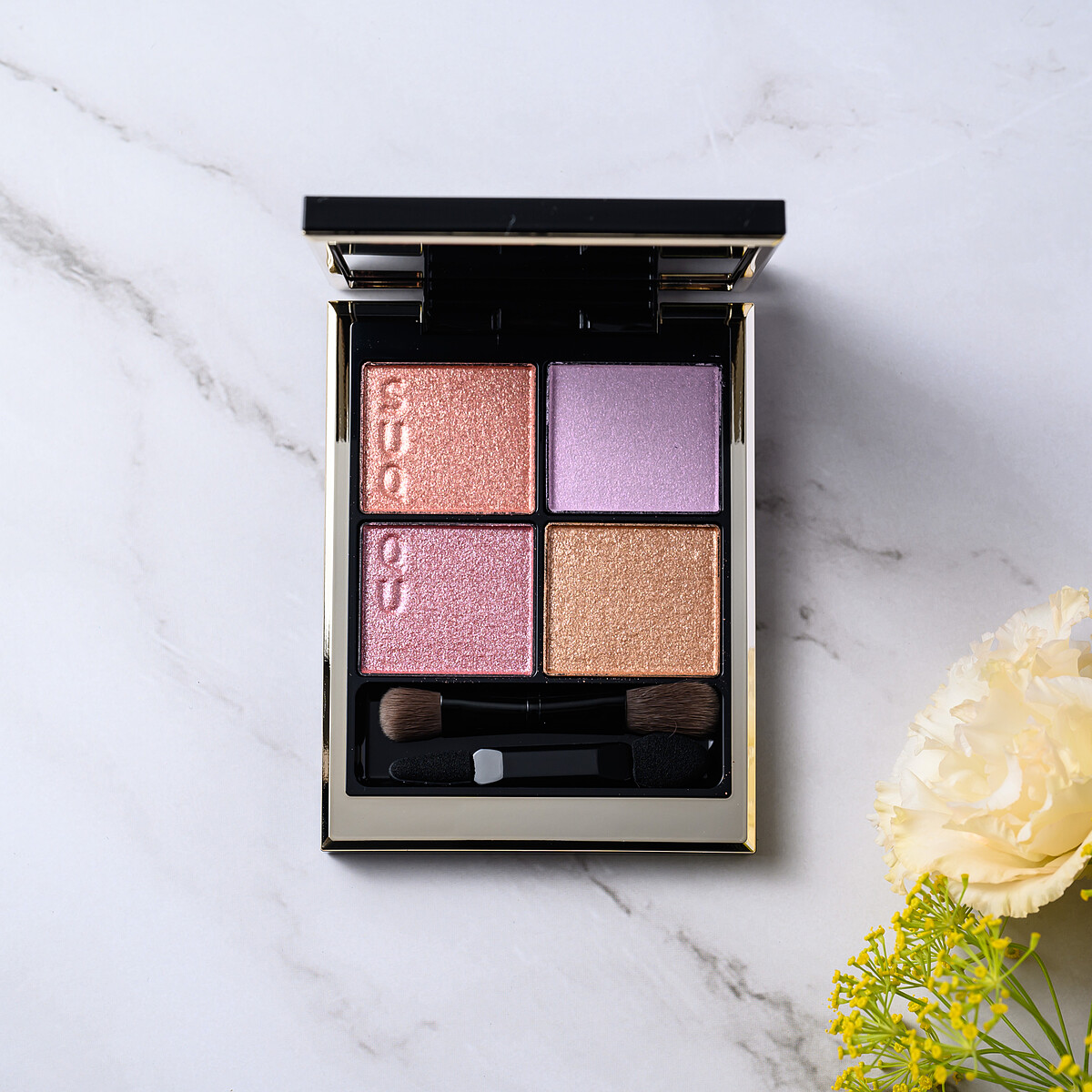 SUQQU 晶采盈緻眼彩盤 NT2,600