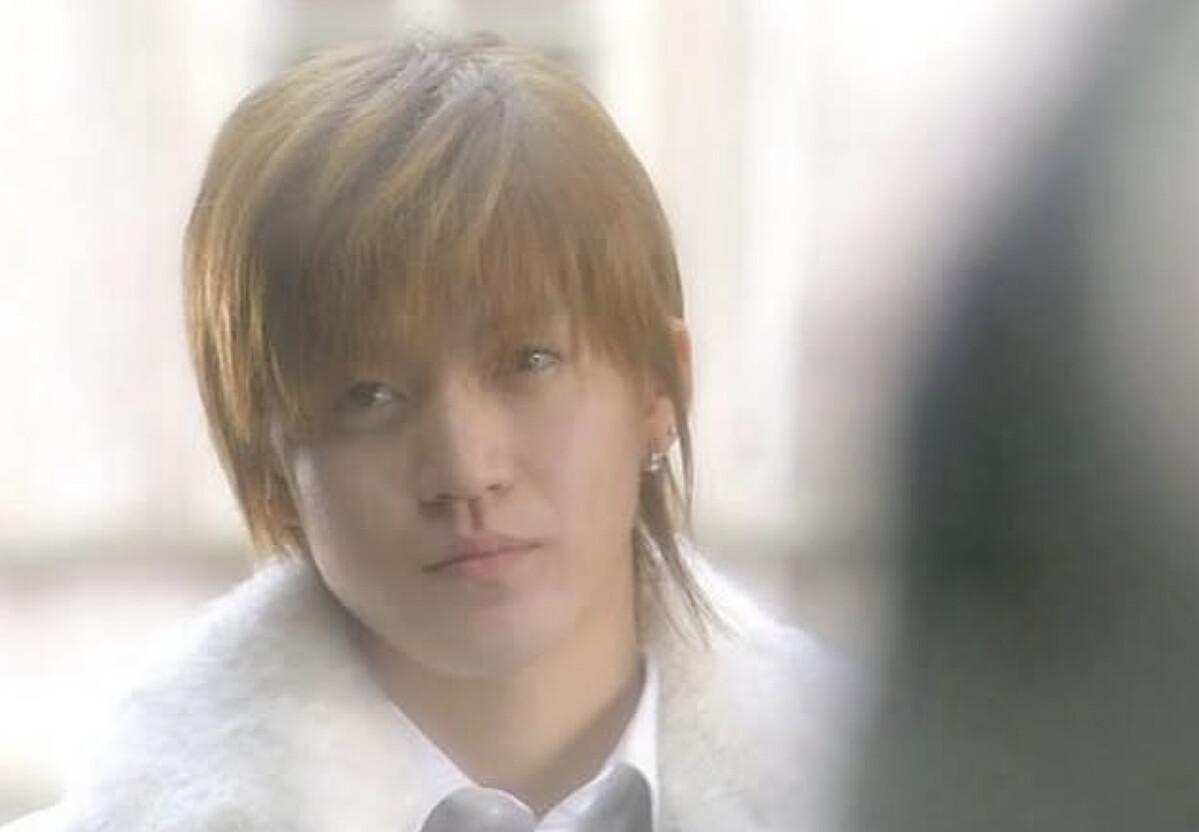 2005年，小栗旬在日版《流星花園》中飾演柔情男二「花澤類」。