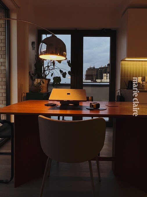 傍晚的藍調時刻，我闔上電腦，做一場30分鐘 的靜心儀式。