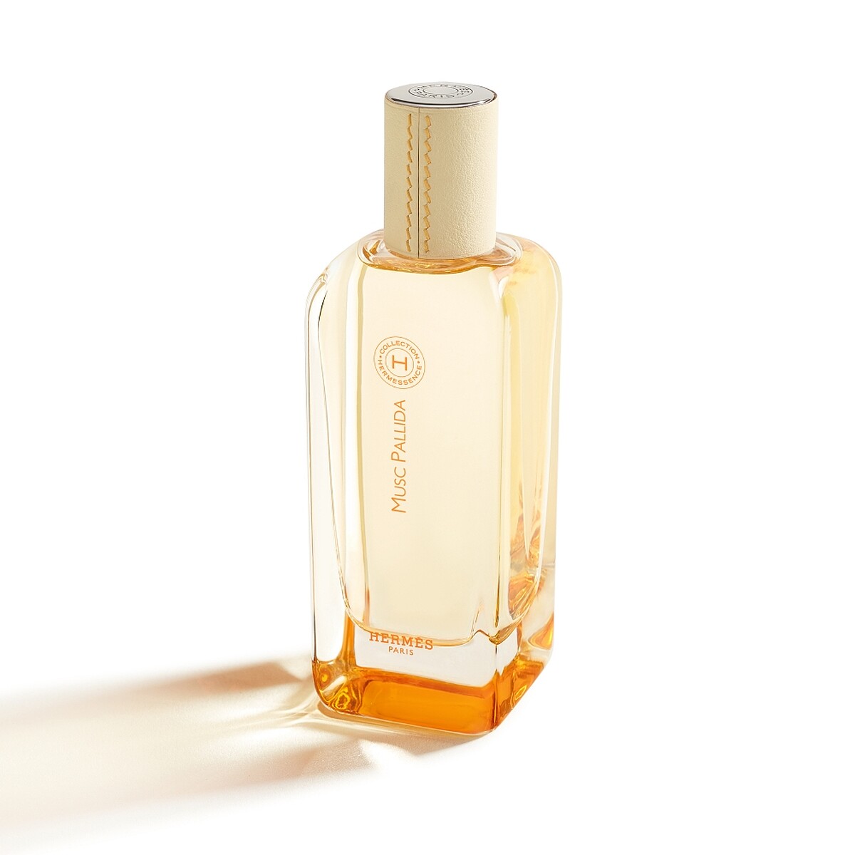 愛馬仕聞香珍藏系列麝香鳶尾淡香精100ml，NT12,310、補充裝200ml，NT 17,190